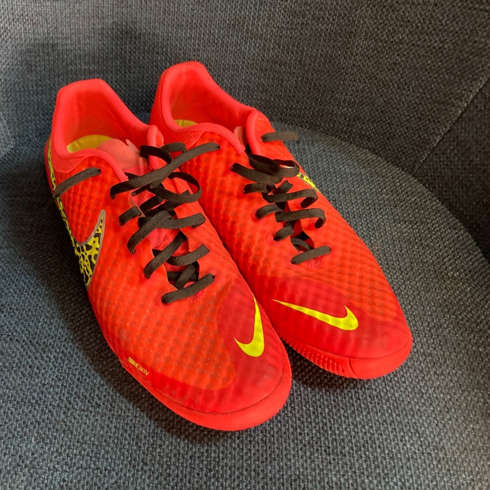 Nike Elastico Finale II 8.0 Red